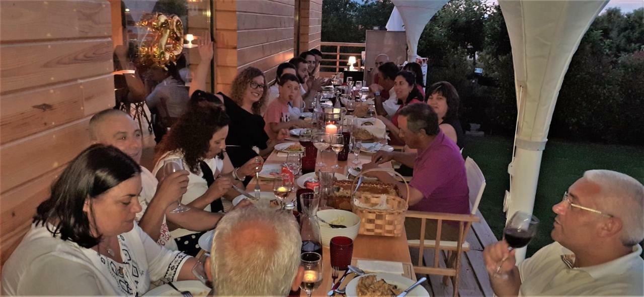 Hotel Glamping Hills Santa Comba de Rossas Esterno foto
